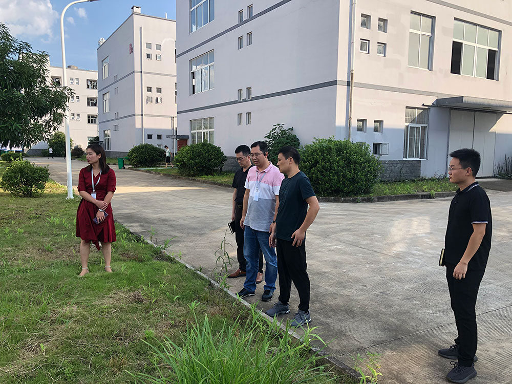 國資運營公司走訪九龍園區(qū)企業(yè)，服務重點項目發(fā)展