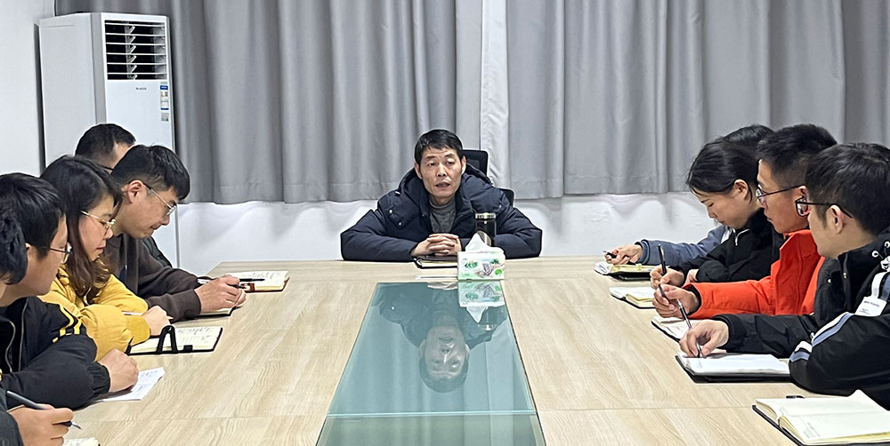 聚焦公司發(fā)展，共謀提升路徑 屯溪城建投公司召開(kāi)2022年度全體員工大會(huì)