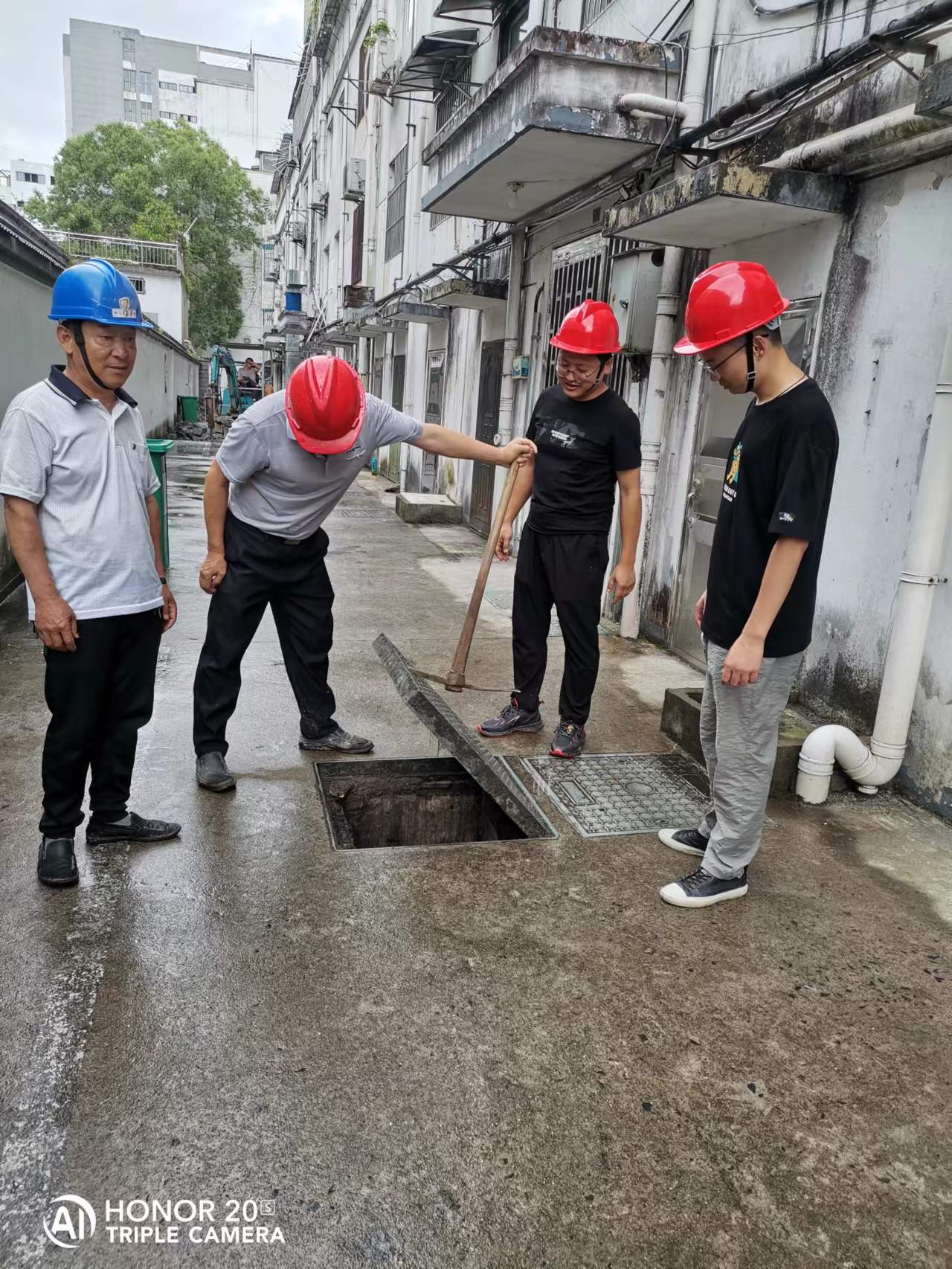 遵守安全生產(chǎn)法，當(dāng)好第一責(zé)任人
